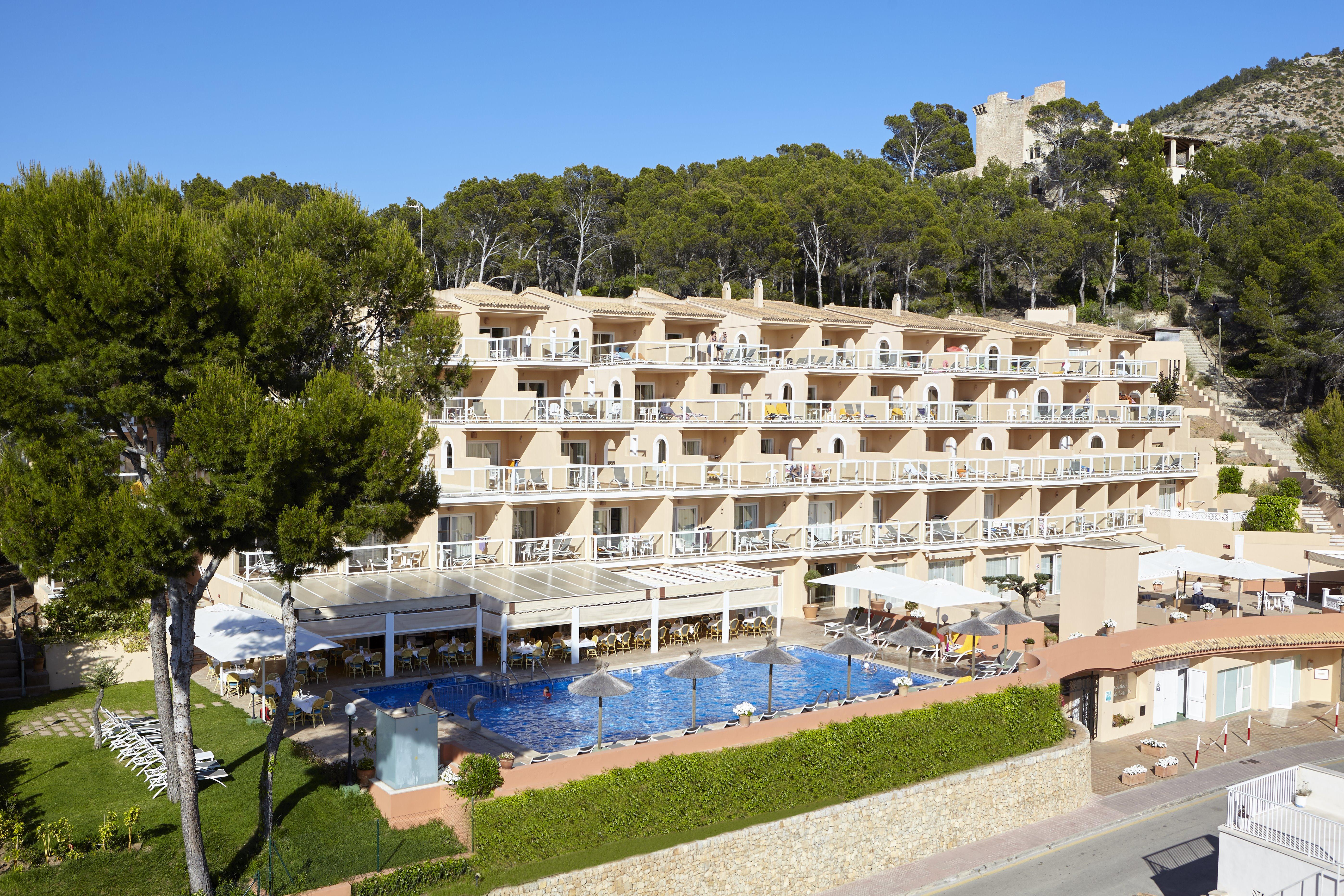 Universal Aparthotel Don Camilo Sant Elm Exterior foto